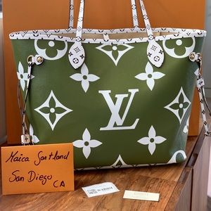 Louis Vuitton Neverfull MM Summer 2019 Sold Out